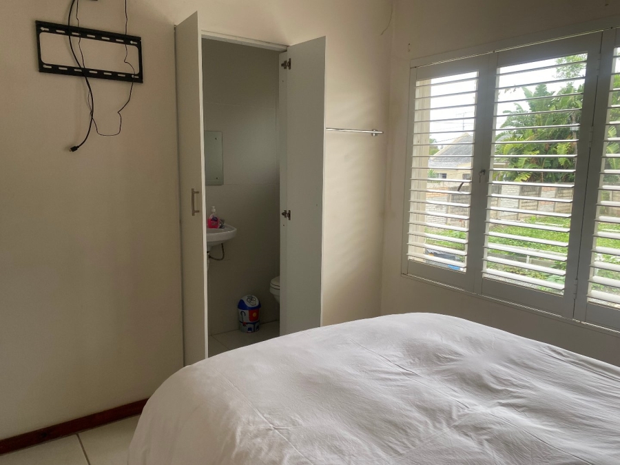 5 Bedroom Property for Sale in Dorchester Heights Eastern Cape